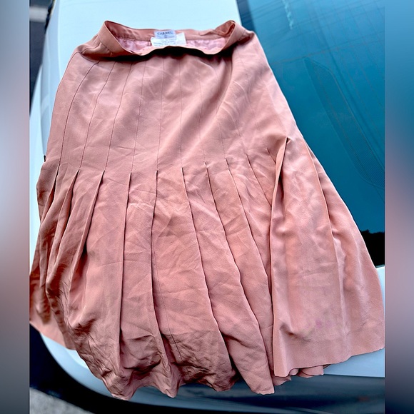 Vintage Chanel Skirt - Picture 4 of 4